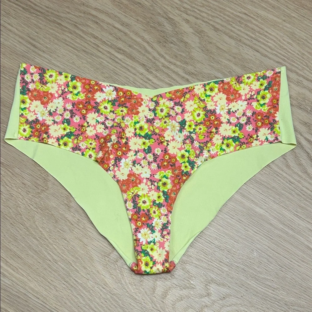 Aerie Floral Cheeky No Show Panty M
